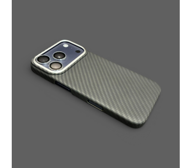Karbonový kryt Apple iPhone 17 PRO MAX / 18 PRO MAX MagSafe